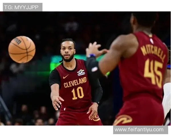 加兰半场表现出色12投5中贡献11分3助攻且零失误状态在线